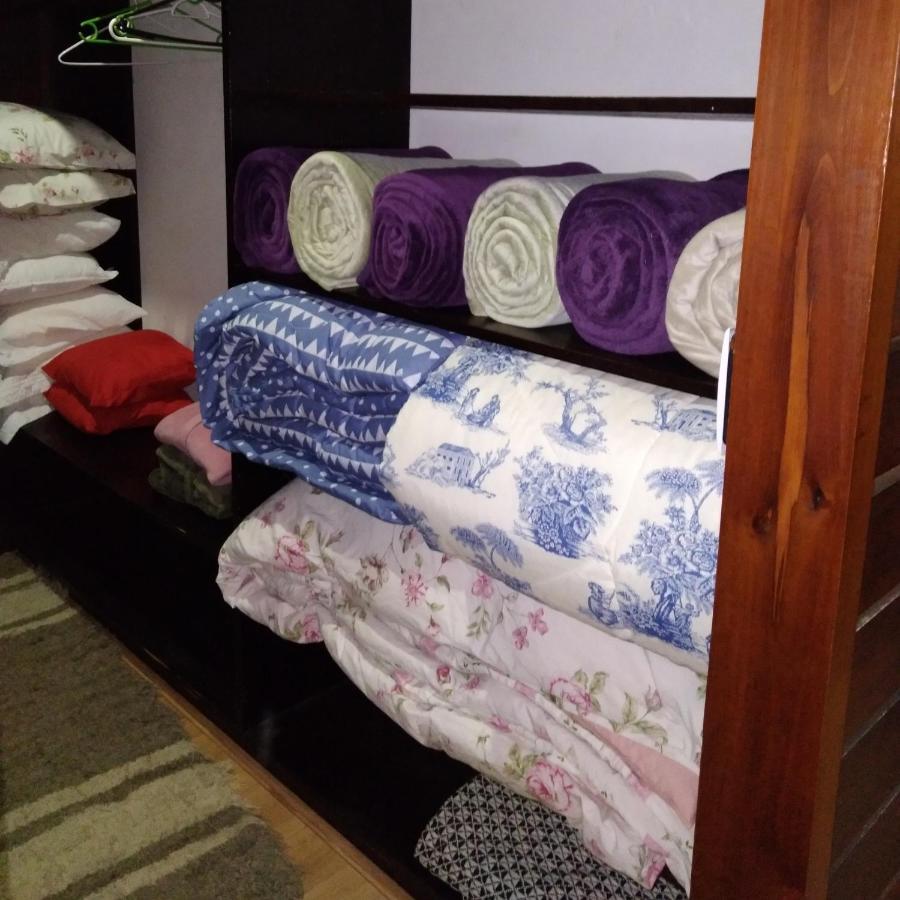 查莱斯奥拓卡皮瓦里山林小屋 Campos do Jordão 外观 照片